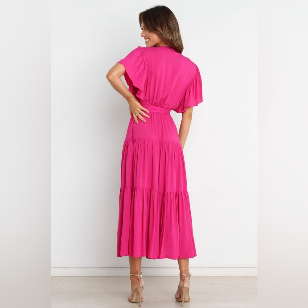Petal & pup Barbie pink midi dress nwot - Picture 4 of 7